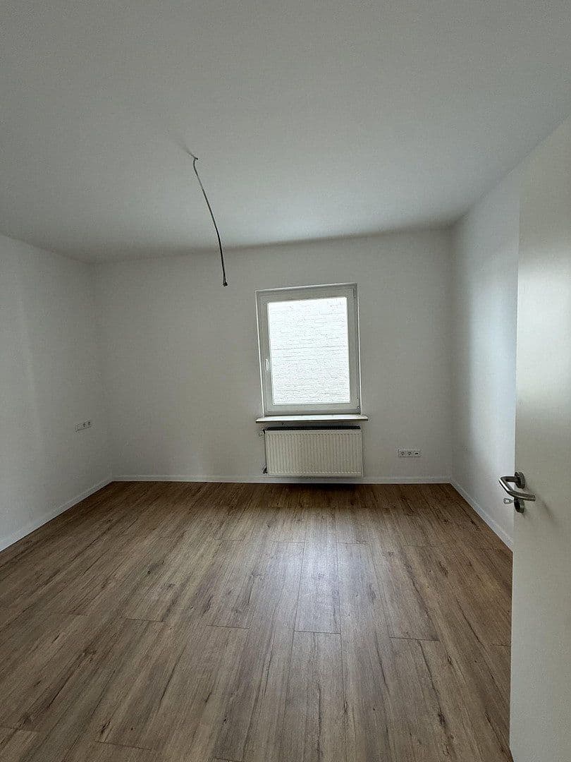 Prenájom bytu 3-izbový 88 m², Hermannstraße, Lauf an der Pegnitz, Bavorsko Prenájom bytu 3-izbový 88 m², Hermannstraße, Lauf an der Pegnitz, Bavorsko
