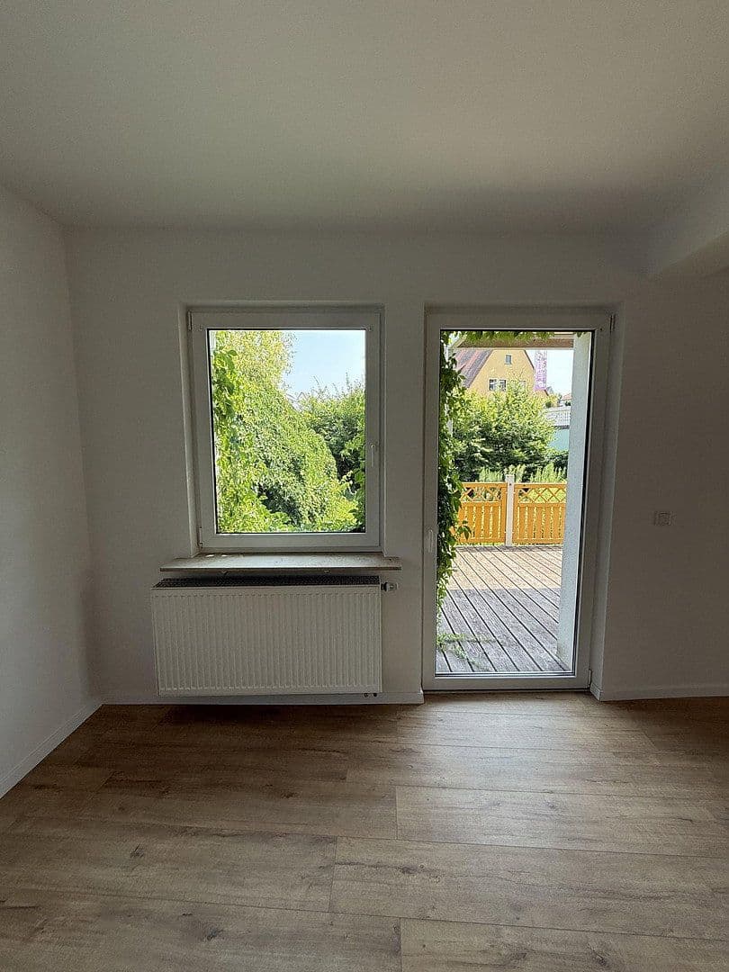 Prenájom bytu 3-izbový 88 m², Hermannstraße, Lauf an der Pegnitz, Bavorsko Prenájom bytu 3-izbový 88 m², Hermannstraße, Lauf an der Pegnitz, Bavorsko