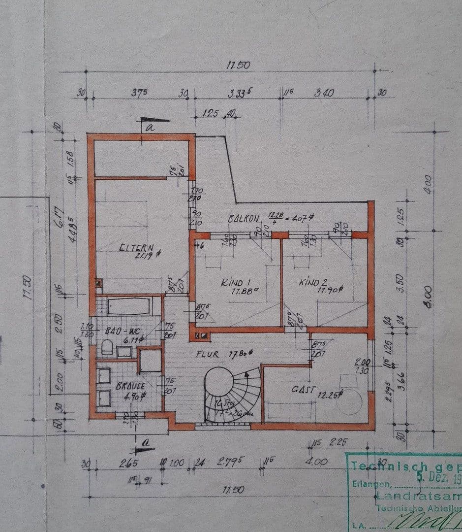 Predaj domu 160 m², pozemok 997 m², Spardorf, Bavorsko Predaj domu 160 m², pozemok 997 m², Spardorf, Bavorsko