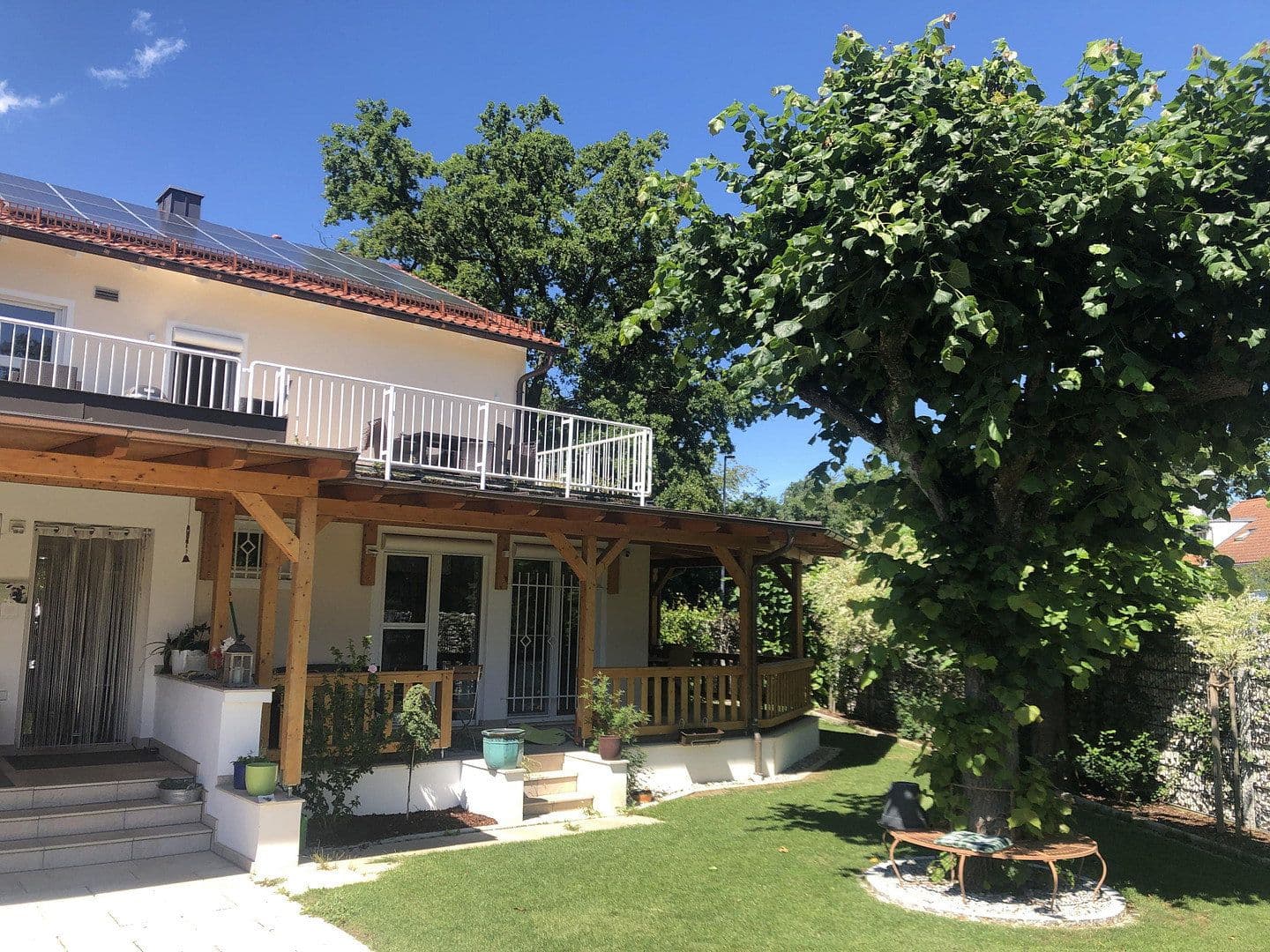 Predaj domu 600 m², pozemok 1.598 m², Fürstenfeldbruck, Bavorsko Predaj domu 600 m², pozemok 1.598 m², Fürstenfeldbruck, Bavorsko