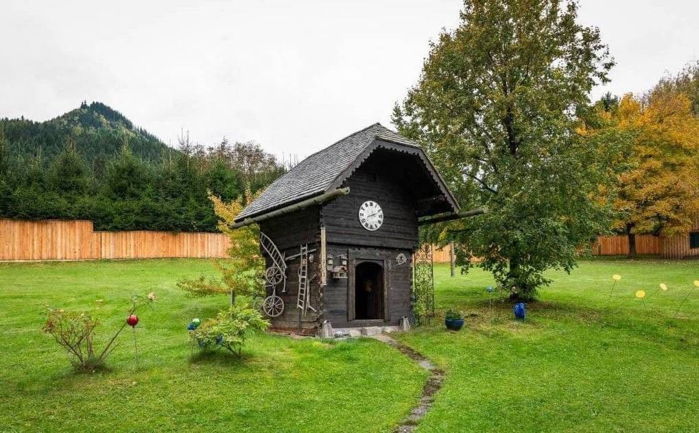 Predaj domu 239 m², pozemok 6.100 m², 9, Lassing, Štajersko Predaj domu 239 m², pozemok 6.100 m², 9, Lassing, Štajersko