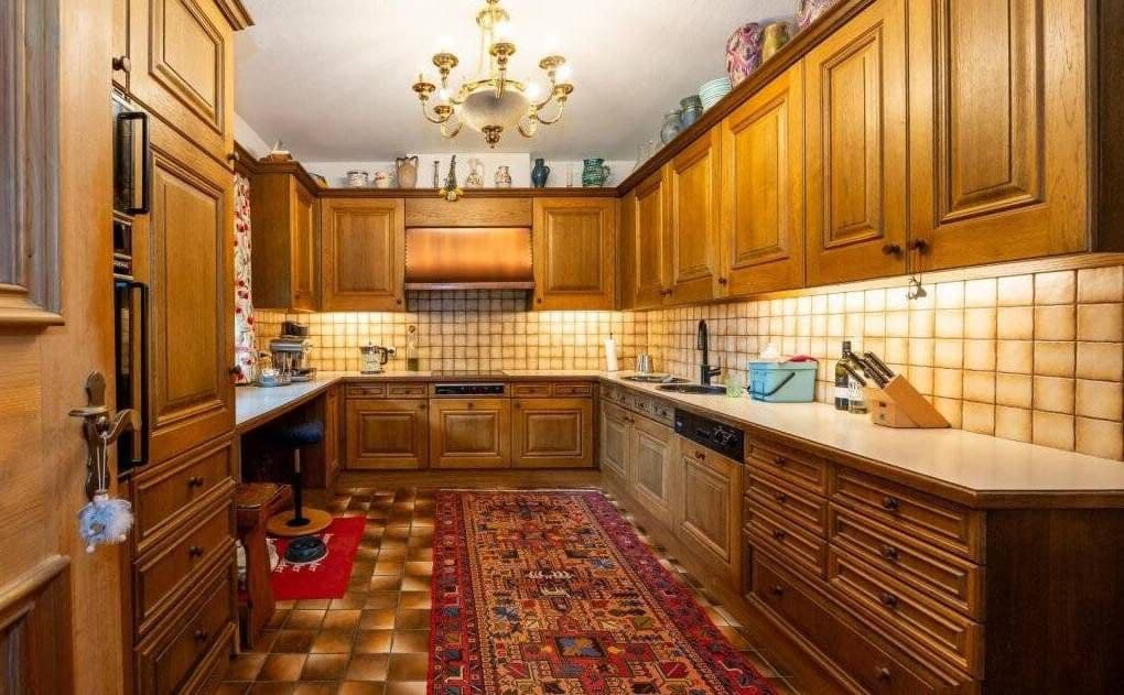 Predaj domu 239 m², pozemok 6.100 m², 9, Lassing, Štajersko Predaj domu 239 m², pozemok 6.100 m², 9, Lassing, Štajersko