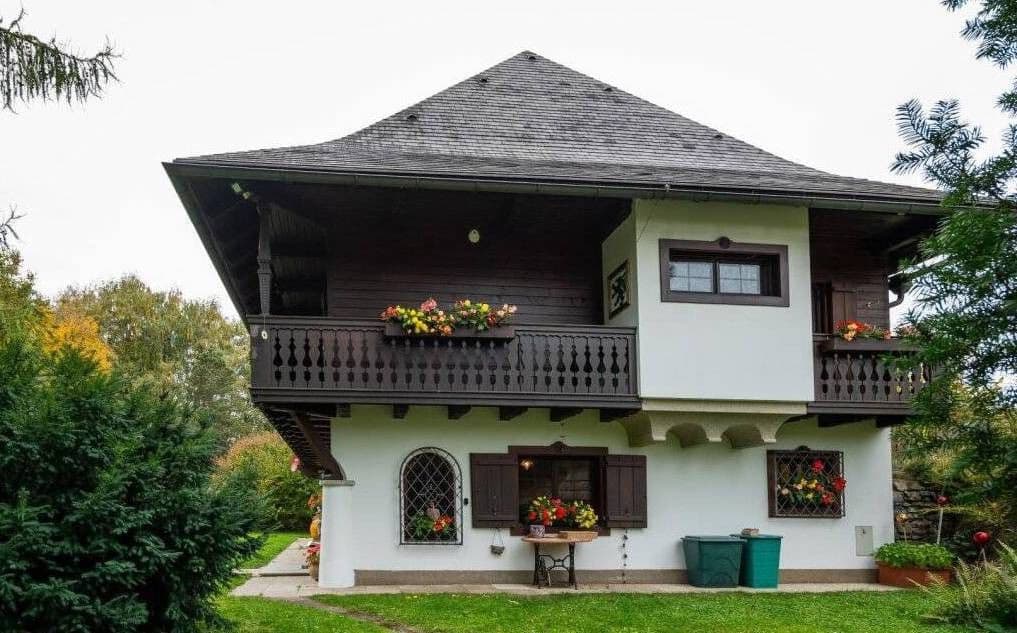 Predaj domu 239 m², pozemok 6.100 m², 9, Lassing, Štajersko Predaj domu 239 m², pozemok 6.100 m², 9, Lassing, Štajersko