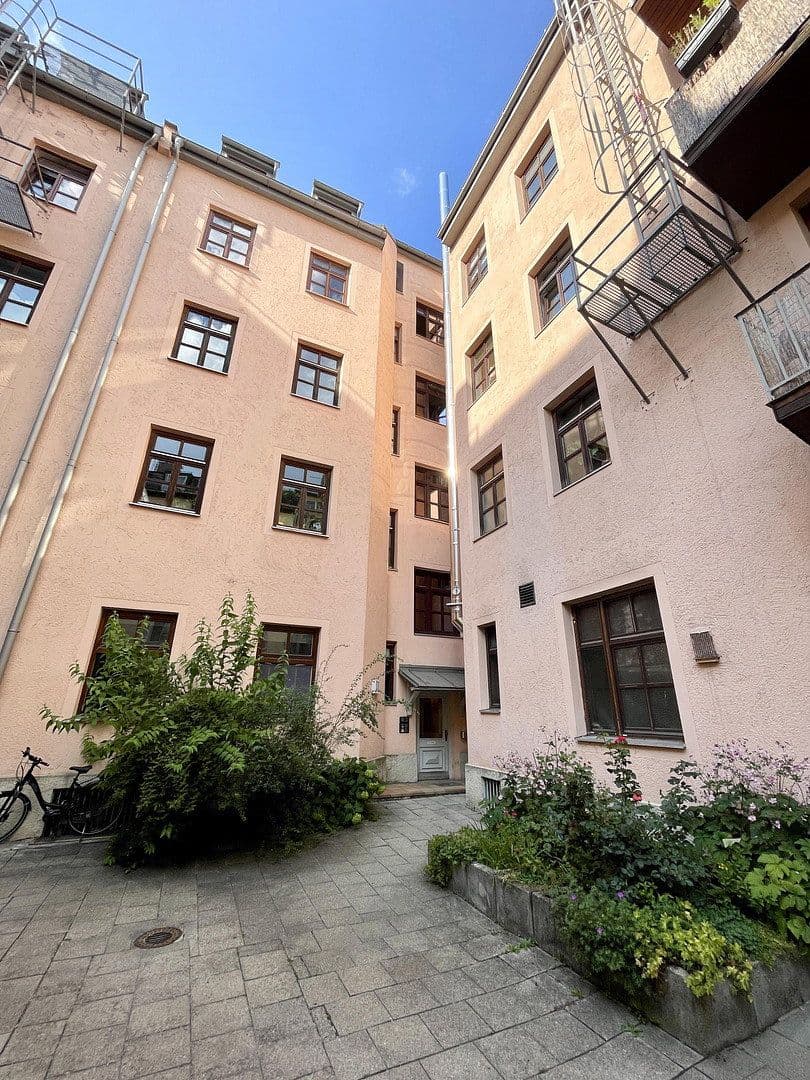 Predaj bytu 2-izbový 57 m², Ganghoferstr. 76, München, Bavorsko Predaj bytu 2-izbový 57 m², Ganghoferstr. 76, München, Bavorsko