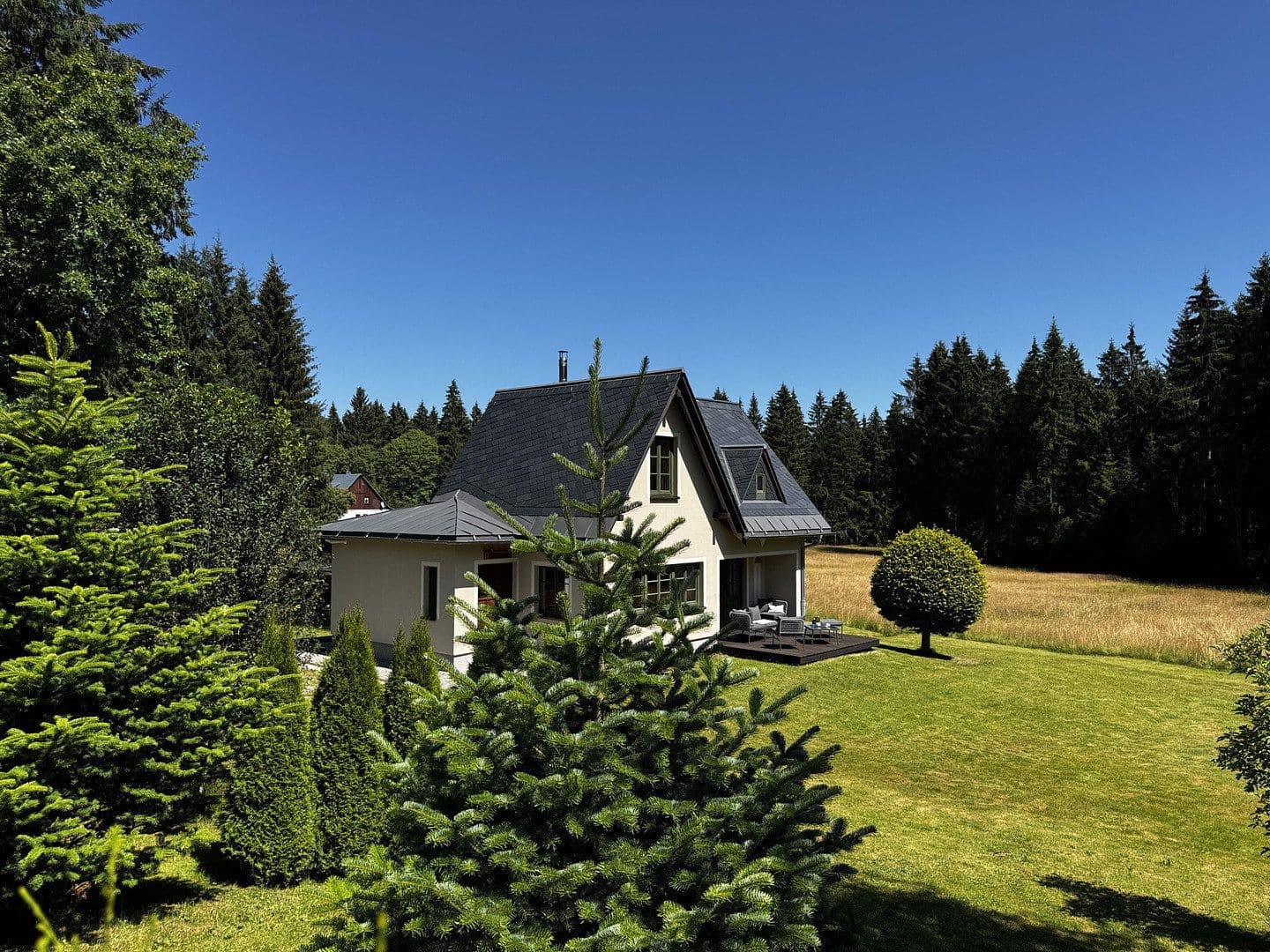 Predaj domu 113 m², pozemok 2.769 m², Eibenstock, Sasko Predaj domu 113 m², pozemok 2.769 m², Eibenstock, Sasko