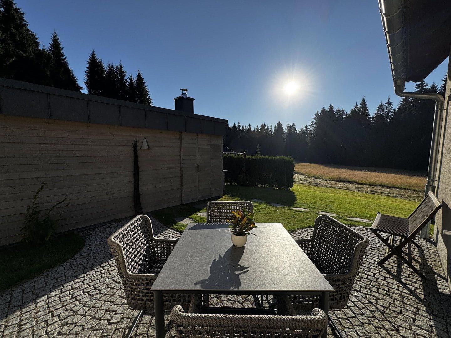 Predaj domu 113 m², pozemok 2.769 m², Eibenstock, Sasko Predaj domu 113 m², pozemok 2.769 m², Eibenstock, Sasko