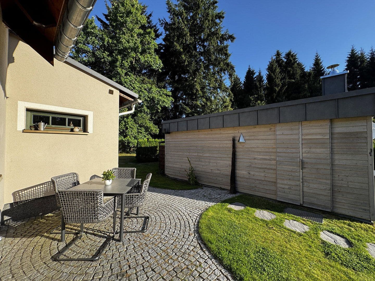 Predaj domu 113 m², pozemok 2.769 m², Eibenstock, Sasko Predaj domu 113 m², pozemok 2.769 m², Eibenstock, Sasko