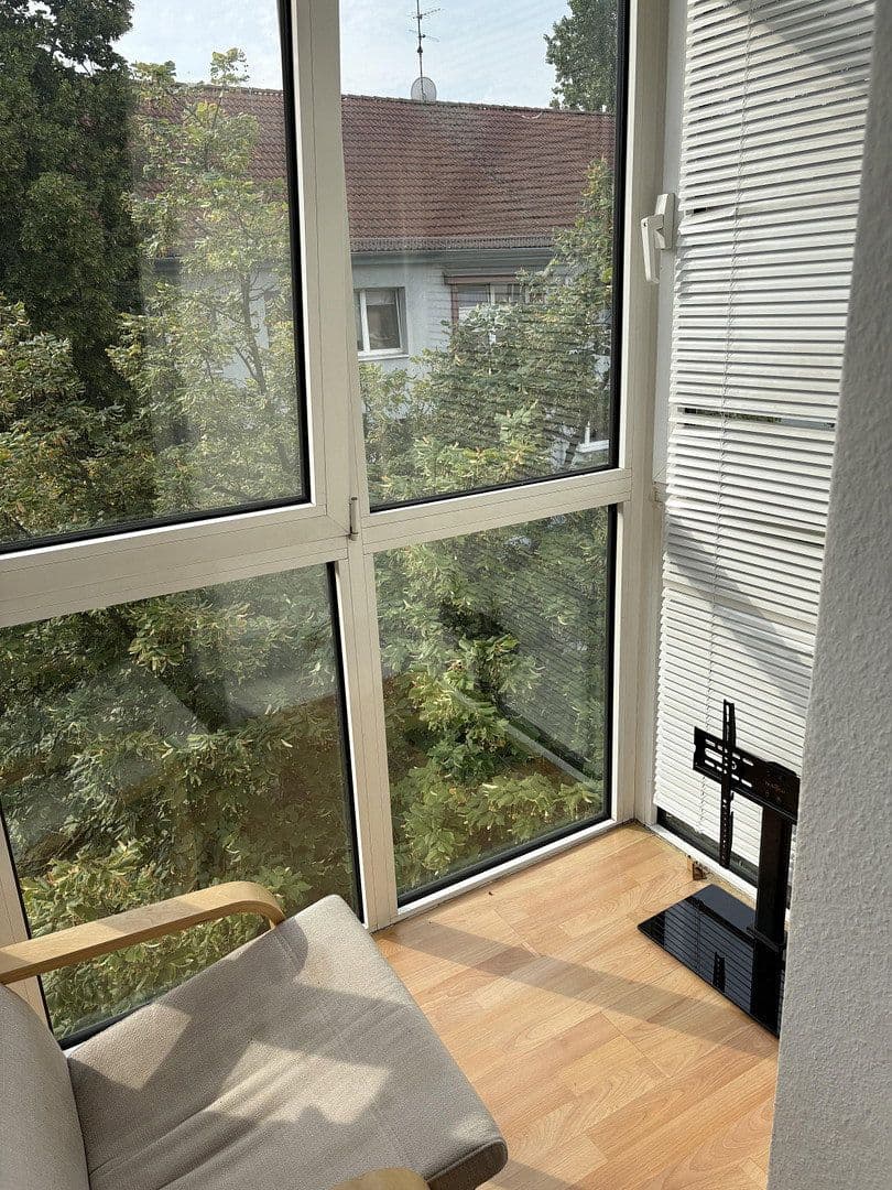Prenájom bytu 2-izbový 74 m², Fennstr. 26, Berlin, Berlín Prenájom bytu 2-izbový 74 m², Fennstr. 26, Berlin, Berlín