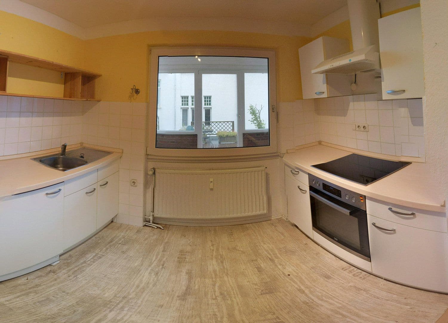 Prenájom bytu 2-izbový 70 m², Oldenburg, Dolné Sasko Prenájom bytu 2-izbový 70 m², Oldenburg, Dolné Sasko