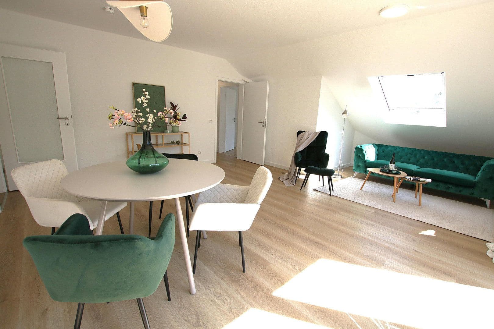 Predaj bytu 3-izbový 87 m², Marburg, Hesensko Predaj bytu 3-izbový 87 m², Marburg, Hesensko