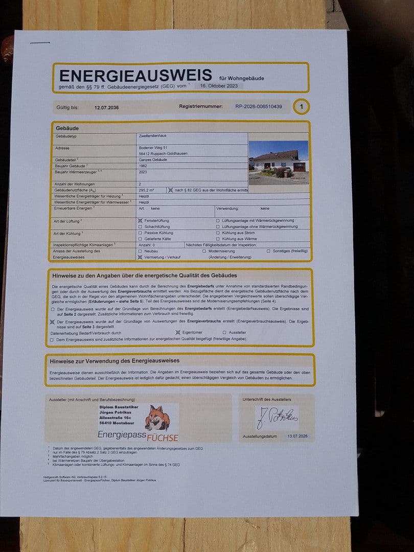 Predaj domu 240 m², pozemok 667 m², Bodener Weg 51, Ruppach-Goldhausen, Porýnie-Falcko Predaj domu 240 m², pozemok 667 m², Bodener Weg 51, Ruppach-Goldhausen, Porýnie-Falcko