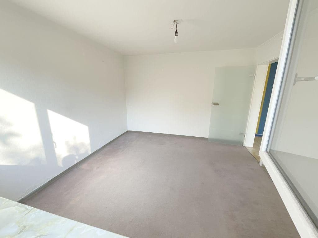Prenájom bytu 2-izbový 56 m², Karlsruhe, Bádensko-Wurttembersko Prenájom bytu 2-izbový 56 m², Karlsruhe, Bádensko-Wurttembersko