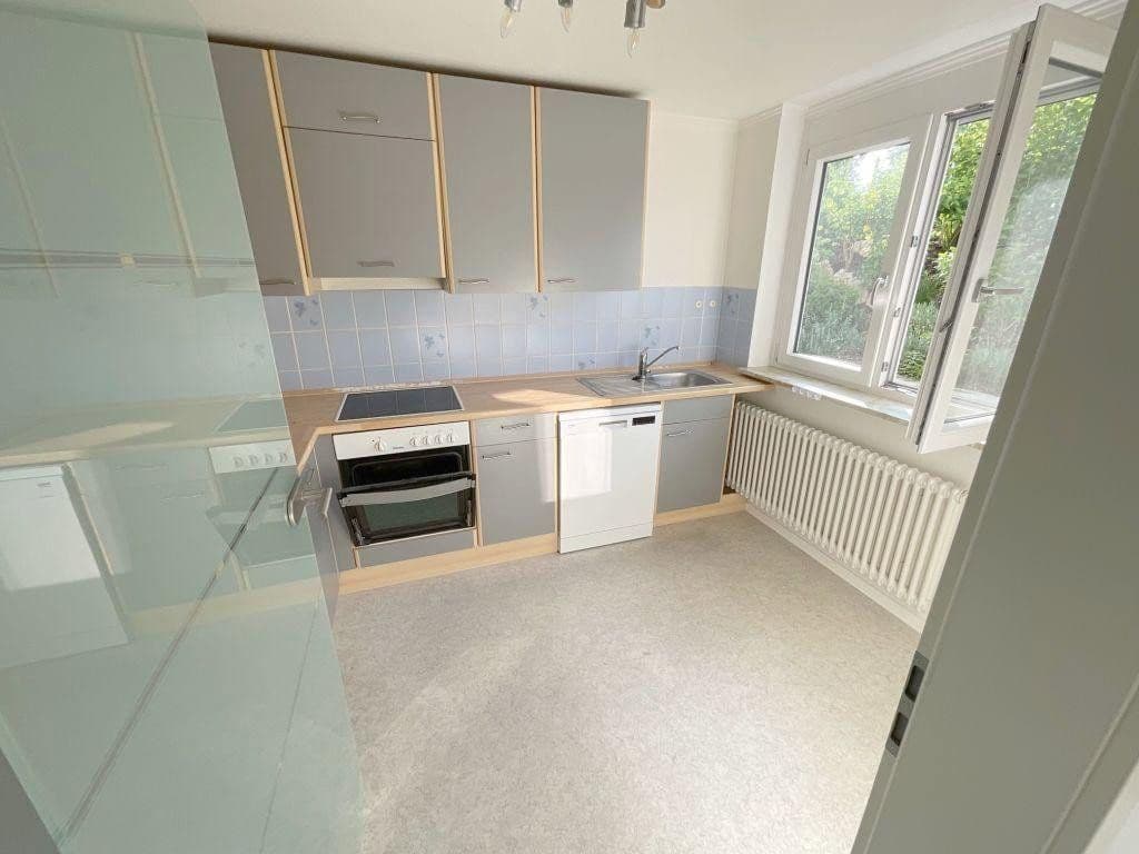 Prenájom bytu 2-izbový 56 m², Karlsruhe, Bádensko-Wurttembersko Prenájom bytu 2-izbový 56 m², Karlsruhe, Bádensko-Wurttembersko