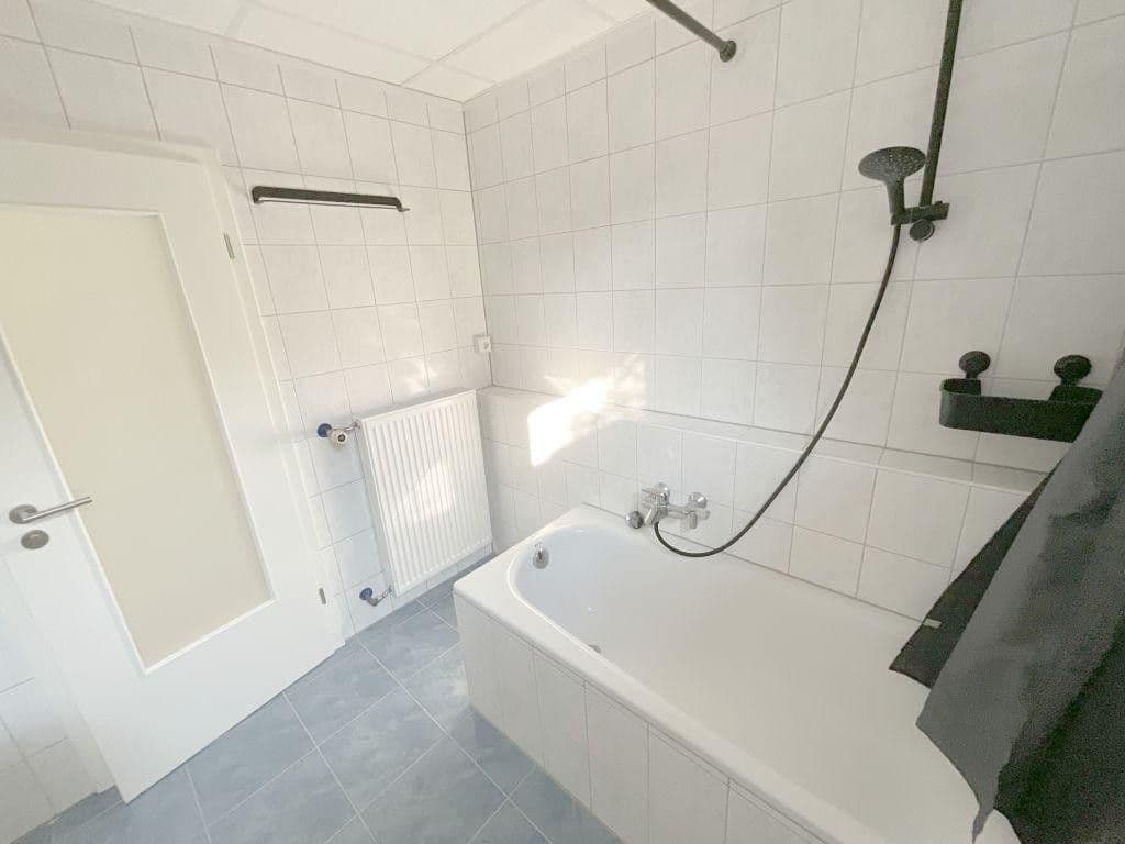 Prenájom bytu 2-izbový 56 m², Karlsruhe, Bádensko-Wurttembersko Prenájom bytu 2-izbový 56 m², Karlsruhe, Bádensko-Wurttembersko