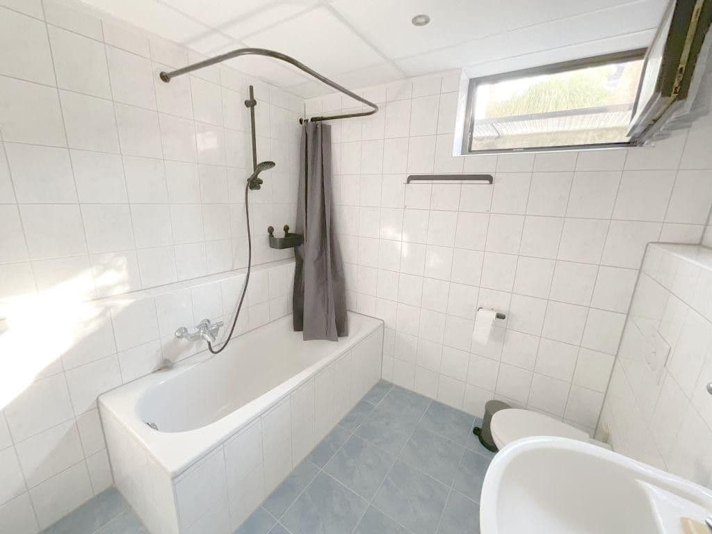 Prenájom bytu 2-izbový 56 m², Karlsruhe, Bádensko-Wurttembersko Prenájom bytu 2-izbový 56 m², Karlsruhe, Bádensko-Wurttembersko