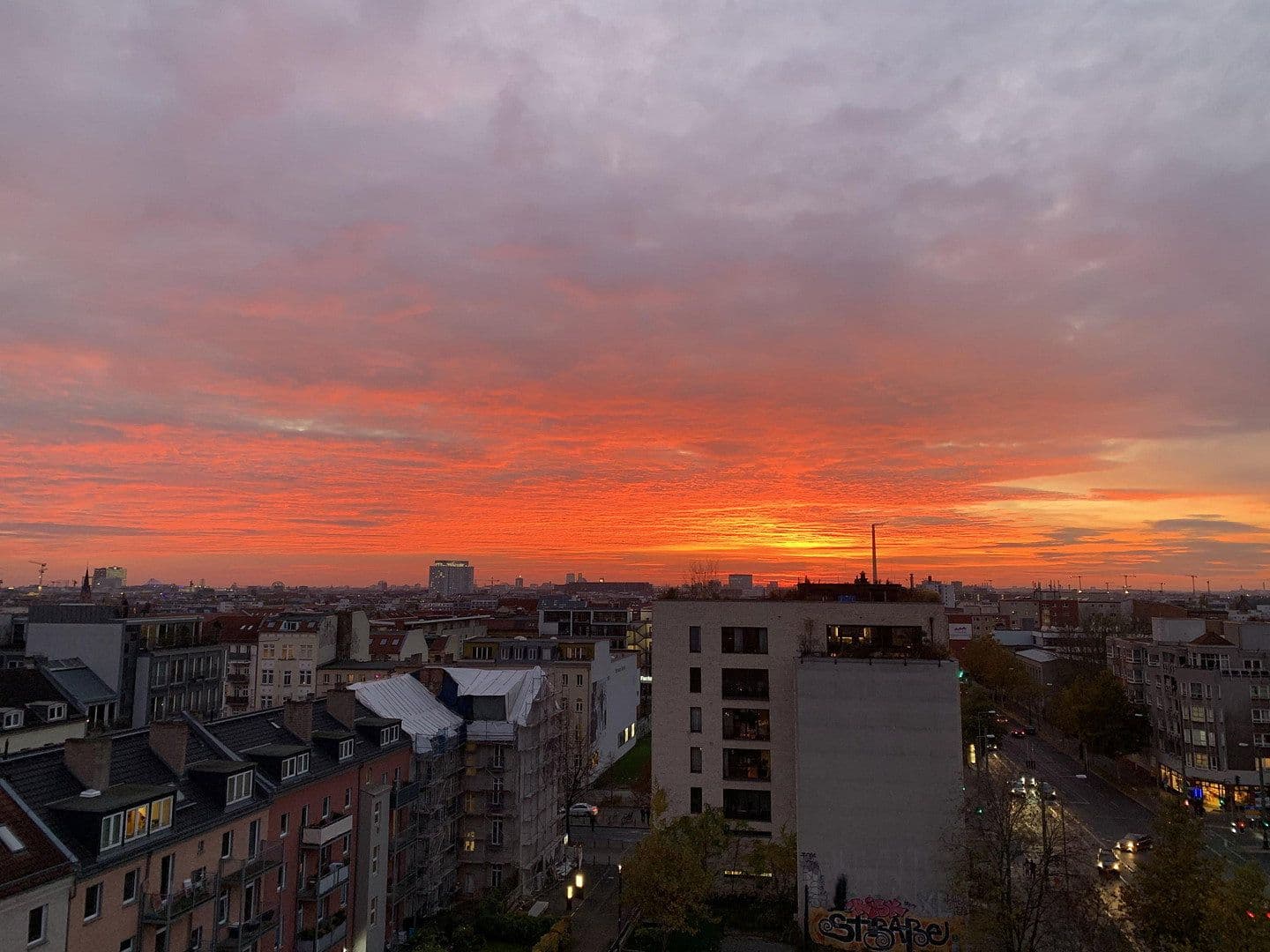 Prenájom bytu 3-izbový 135 m², Berlin, Berlín Prenájom bytu 3-izbový 135 m², Berlin, Berlín