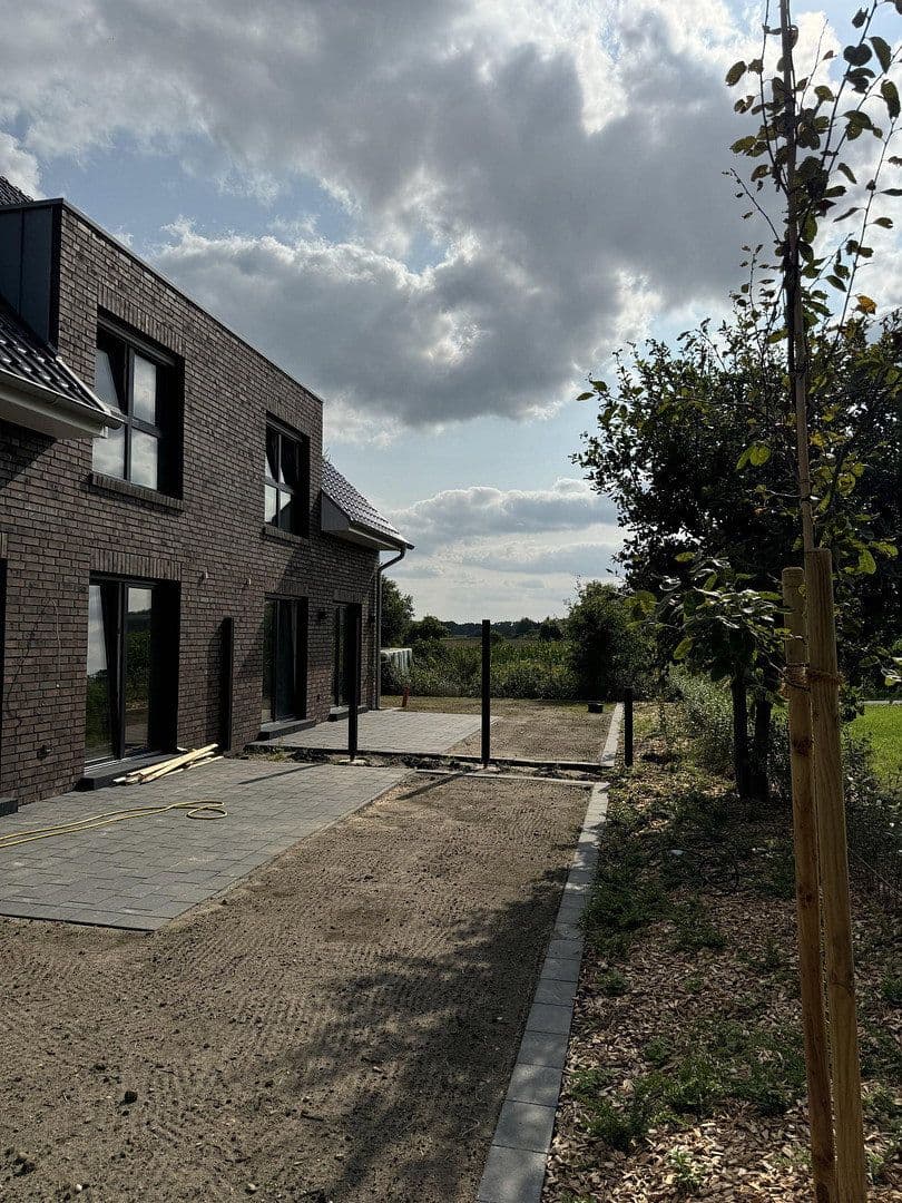 Prenájom domu 125 m², pozemok 287 m², Hasbergen, Dolné Sasko Prenájom domu 125 m², pozemok 287 m², Hasbergen, Dolné Sasko