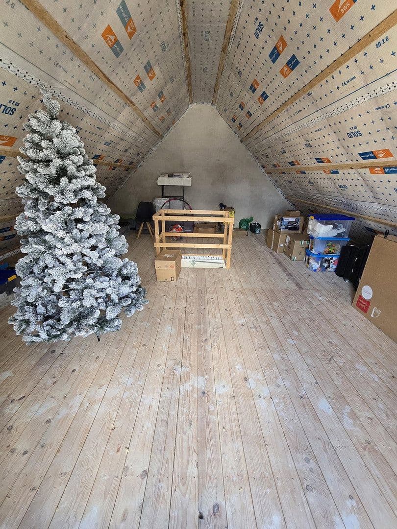 Prenájom domu 125 m², pozemok 287 m², Hasbergen, Dolné Sasko Prenájom domu 125 m², pozemok 287 m², Hasbergen, Dolné Sasko