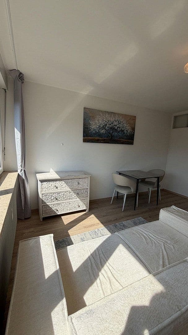Prenájom bytu 2-izbový 38 m², Zeppelinstr. 36, Augsburg, Bavorsko Prenájom bytu 2-izbový 38 m², Zeppelinstr. 36, Augsburg, Bavorsko