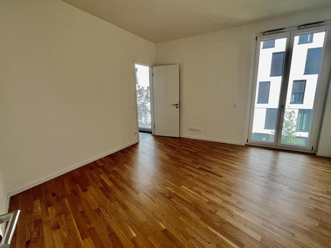 Predaj bytu 4-izbový 113 m², Heisenbergstraße 3, Berlin, Berlín Predaj bytu 4-izbový 113 m², Heisenbergstraße 3, Berlin, Berlín