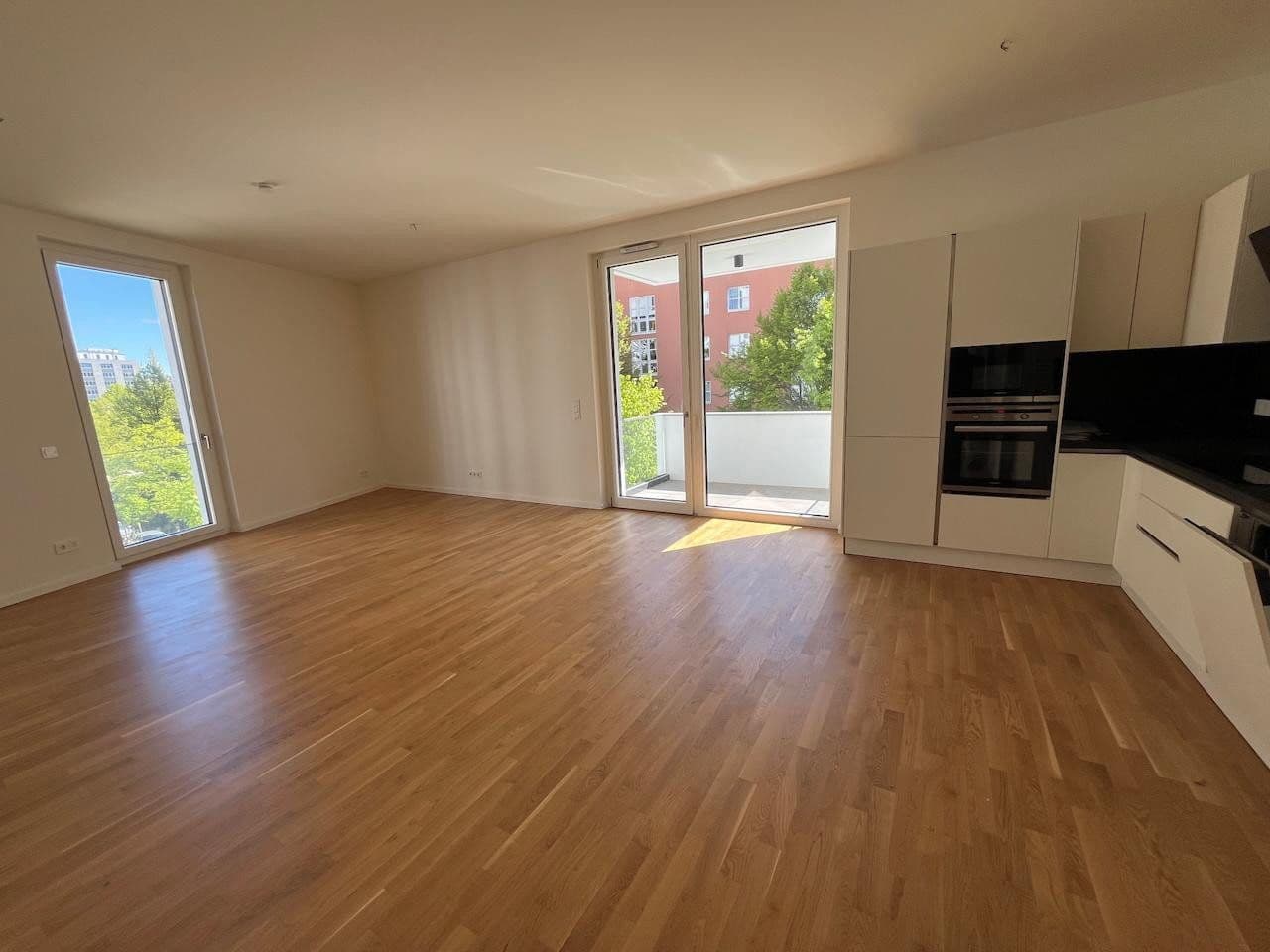 Predaj bytu 4-izbový 113 m², Heisenbergstraße 3, Berlin, Berlín Predaj bytu 4-izbový 113 m², Heisenbergstraße 3, Berlin, Berlín