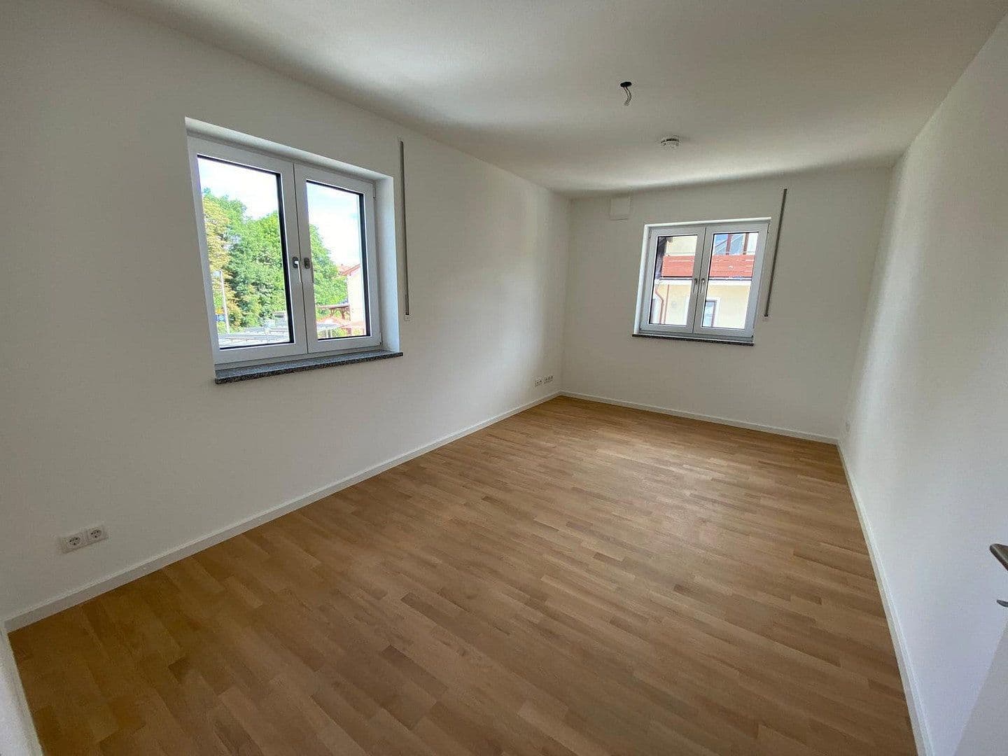 Prenájom bytu 3-izbový 63 m², Bahnhofstr. 18b, Grafing bei München, Bavorsko Prenájom bytu 3-izbový 63 m², Bahnhofstr. 18b, Grafing bei München, Bavorsko
