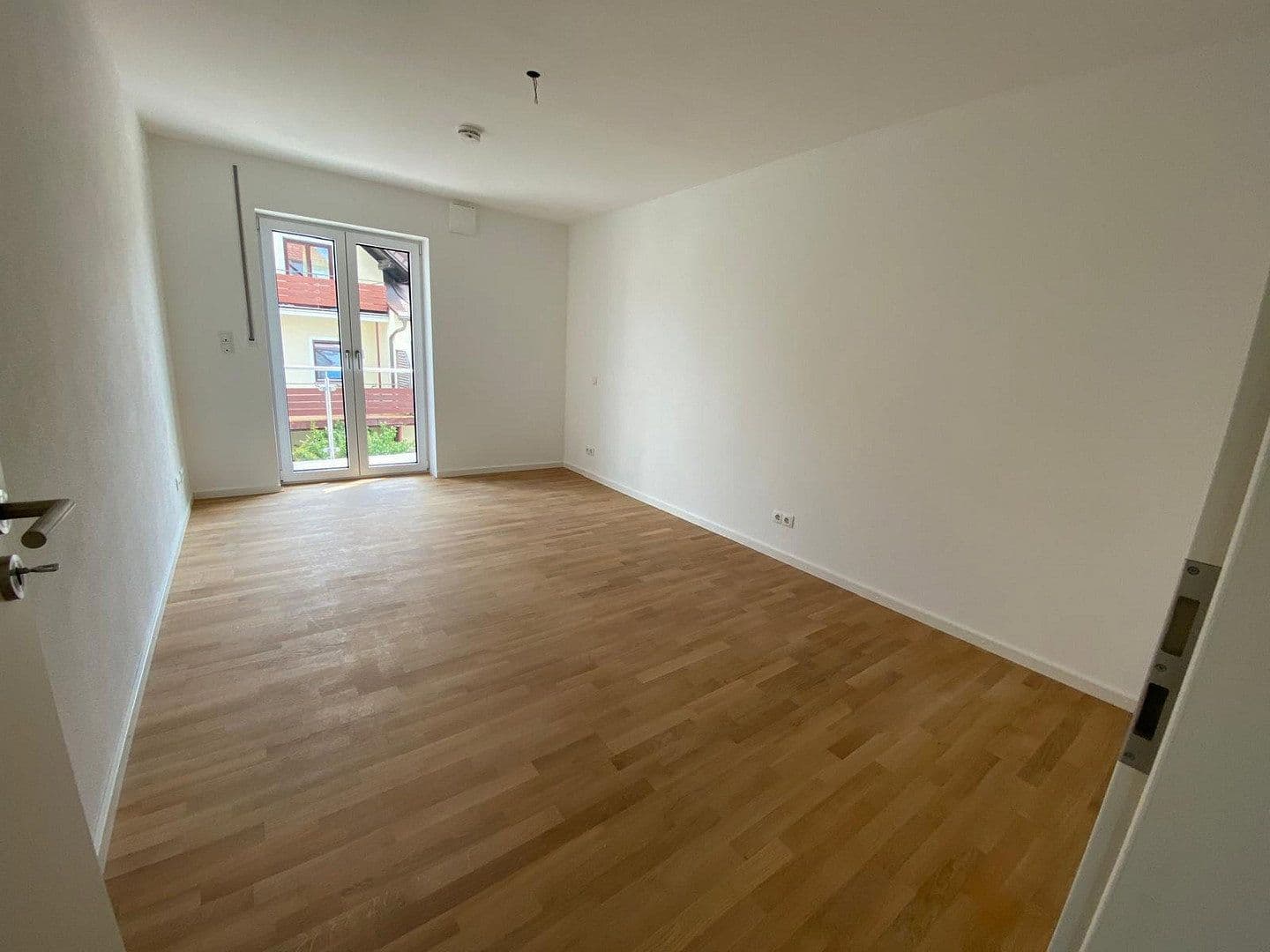 Prenájom bytu 3-izbový 63 m², Bahnhofstr. 18b, Grafing bei München, Bavorsko Prenájom bytu 3-izbový 63 m², Bahnhofstr. 18b, Grafing bei München, Bavorsko