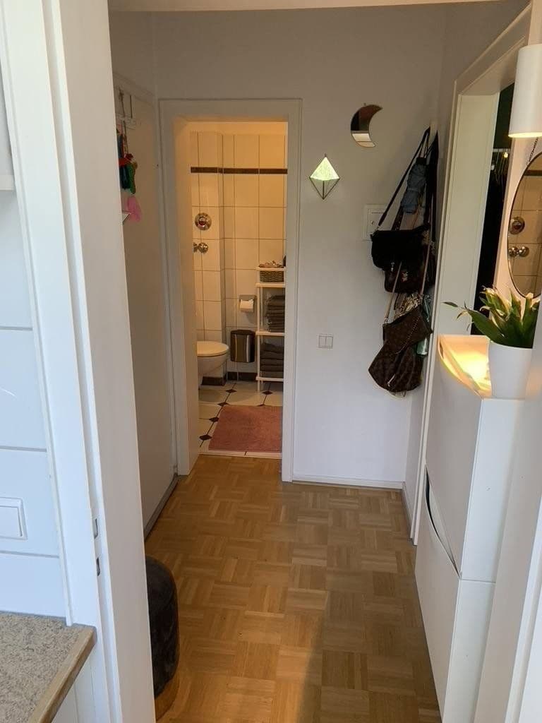Prenájom bytu 1-izbový 24 m², Düsseldorf, Severné Porýnie - Westfálsko Prenájom bytu 1-izbový 24 m², Düsseldorf, Severné Porýnie - Westfálsko