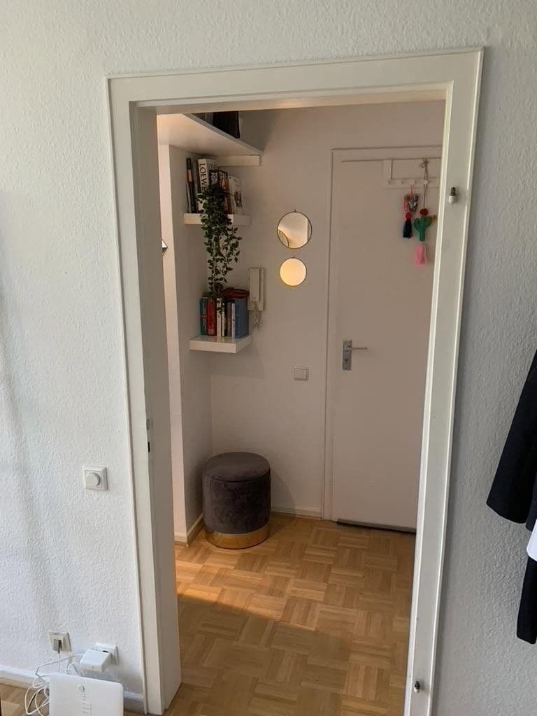 Prenájom bytu 1-izbový 24 m², Düsseldorf, Severné Porýnie - Westfálsko Prenájom bytu 1-izbový 24 m², Düsseldorf, Severné Porýnie - Westfálsko