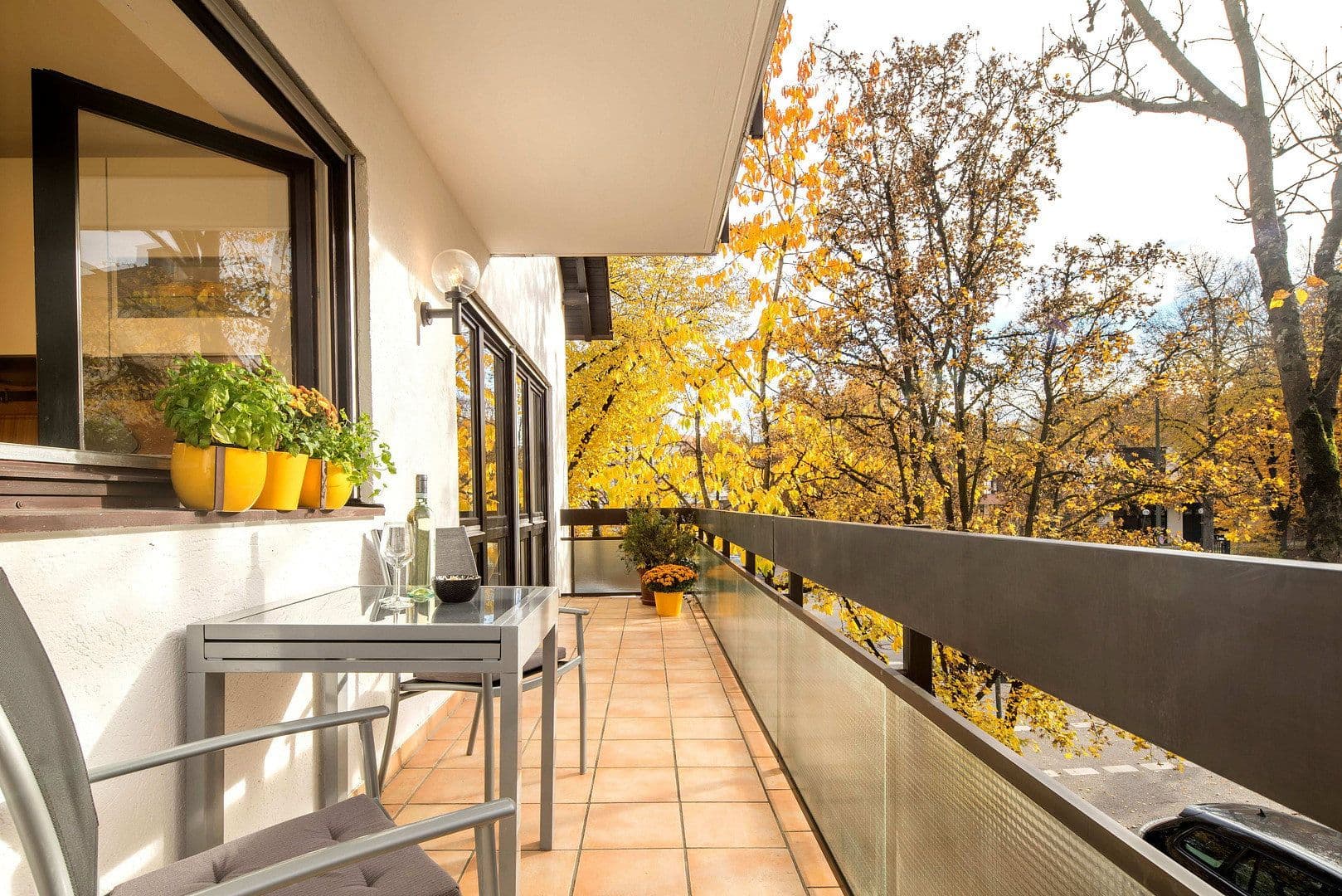 Prenájom bytu 2-izbový 77 m², Seybothstraße 70, München, Bavorsko Prenájom bytu 2-izbový 77 m², Seybothstraße 70, München, Bavorsko