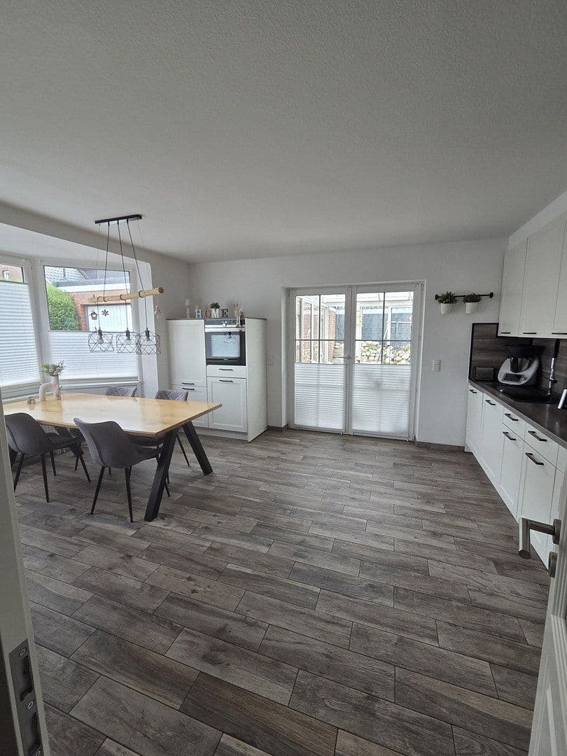 Predaj domu 125 m², pozemok 350 m², Itzehoe, Šlezvicko-Holštajnsko Predaj domu 125 m², pozemok 350 m², Itzehoe, Šlezvicko-Holštajnsko