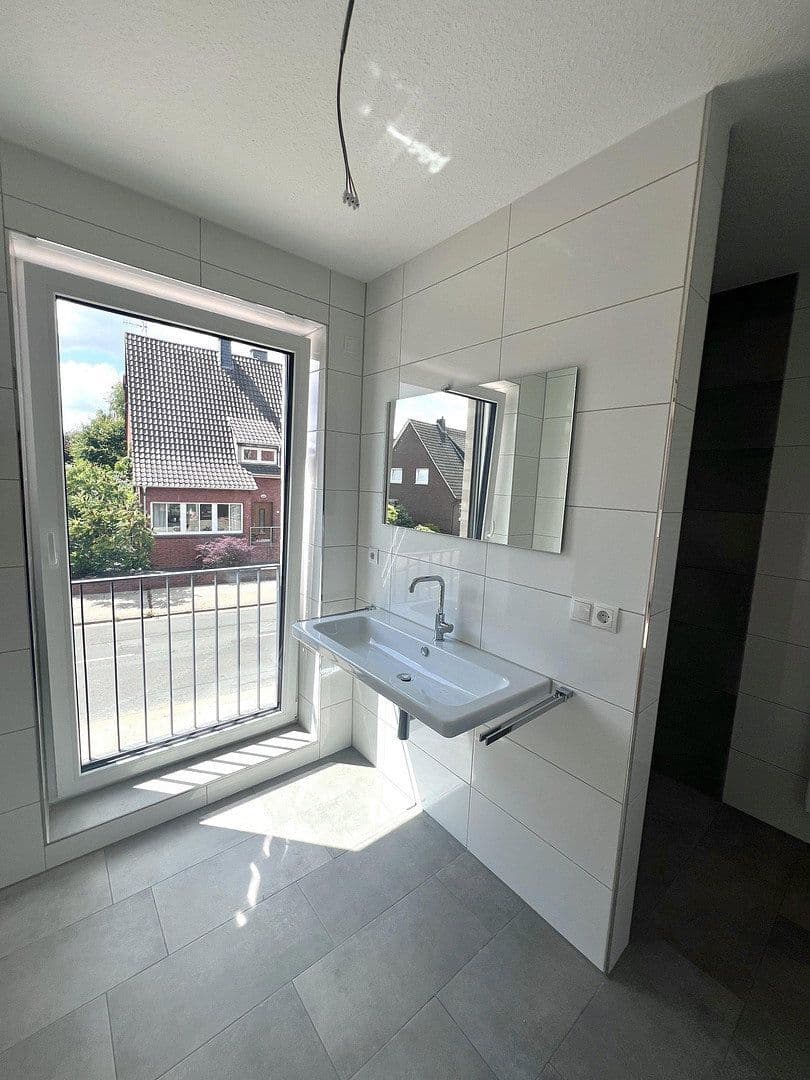 Prenájom bytu 3-izbový 93 m², Meppen, Dolné Sasko Prenájom bytu 3-izbový 93 m², Meppen, Dolné Sasko