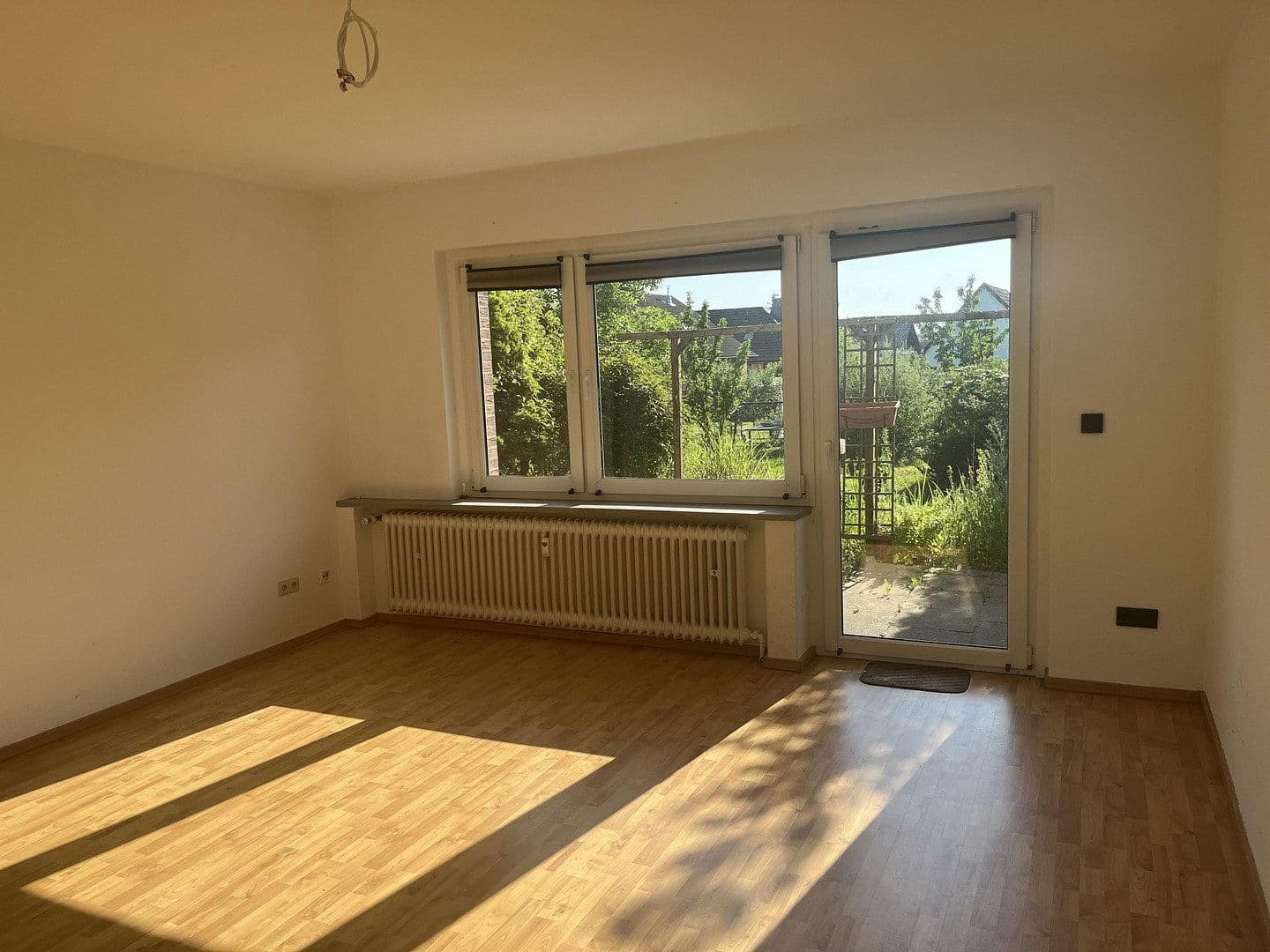 Predaj domu 145 m², pozemok 798 m², Schellerten, Dolné Sasko Predaj domu 145 m², pozemok 798 m², Schellerten, Dolné Sasko