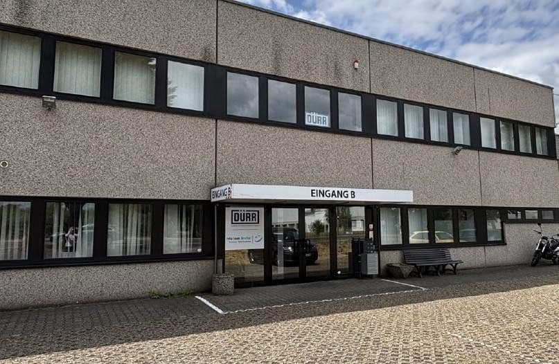 Prenájom nebytového priestoru 530 m², Raiffeisenstr. 3a, Langenfeld (Rheinland), Severné Porýnie - Westfálsko Prenájom nebytového priestoru 530 m², Raiffeisenstr. 3a, Langenfeld (Rheinland), Severné Porýnie - Westfálsko