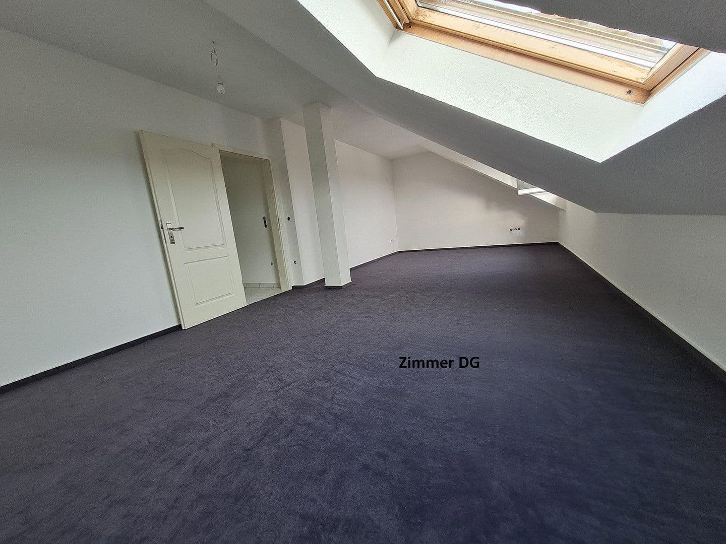 Predaj bytu 6-izbový 187 m², Auguste-Schmidt-Straße 38, Zweibrücken, Porýnie-Falcko Predaj bytu 6-izbový 187 m², Auguste-Schmidt-Straße 38, Zweibrücken, Porýnie-Falcko