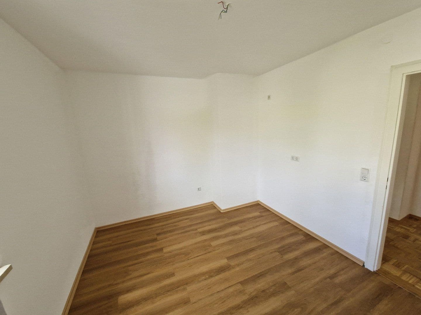 Prenájom bytu 3-izbový 79 m², Stettenstraße 36, Augsburg, Bavorsko Prenájom bytu 3-izbový 79 m², Stettenstraße 36, Augsburg, Bavorsko