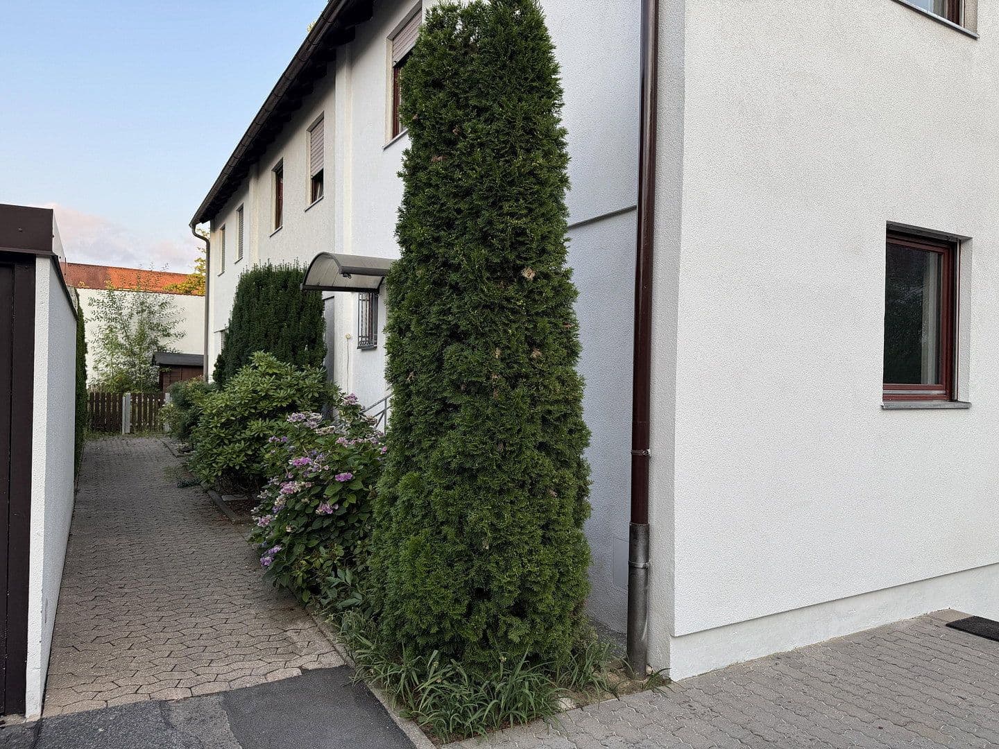 Predaj domu 141 m², pozemok 316 m², Schwabach, Bavorsko Predaj domu 141 m², pozemok 316 m², Schwabach, Bavorsko