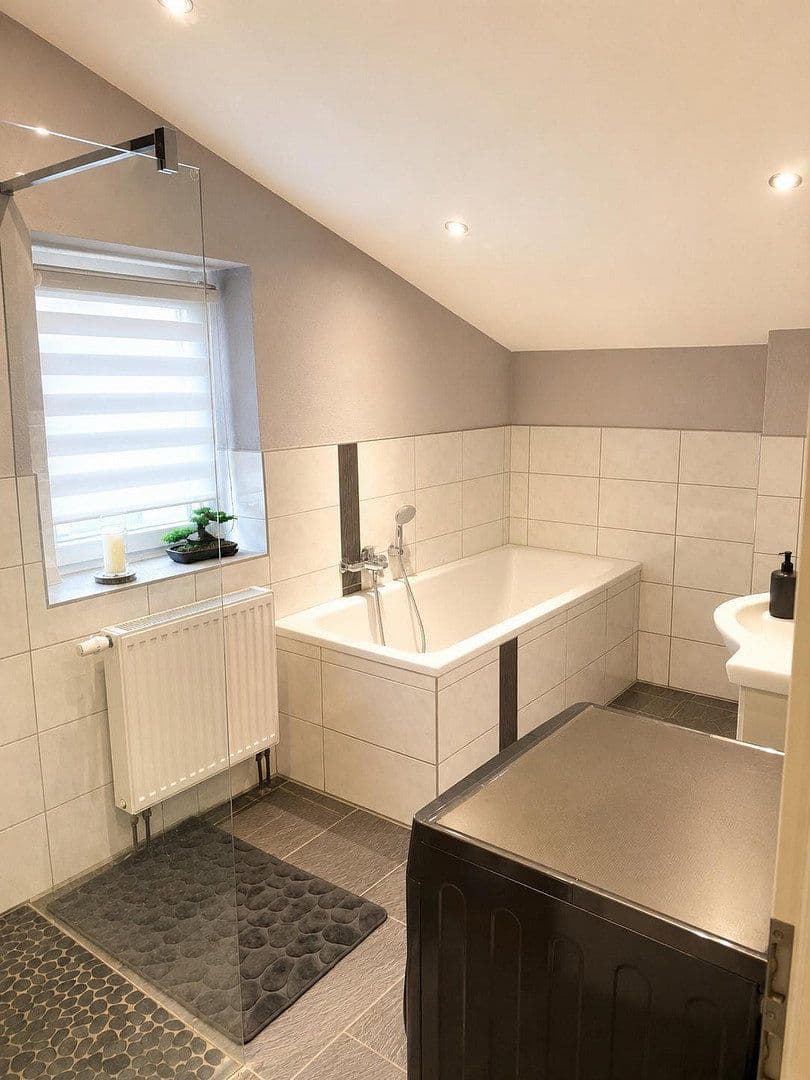 Prenájom bytu 3-izbový 82 m², Steinhöfeler Str. 25, Steinhöfel, Brandenbursko Prenájom bytu 3-izbový 82 m², Steinhöfeler Str. 25, Steinhöfel, Brandenbursko