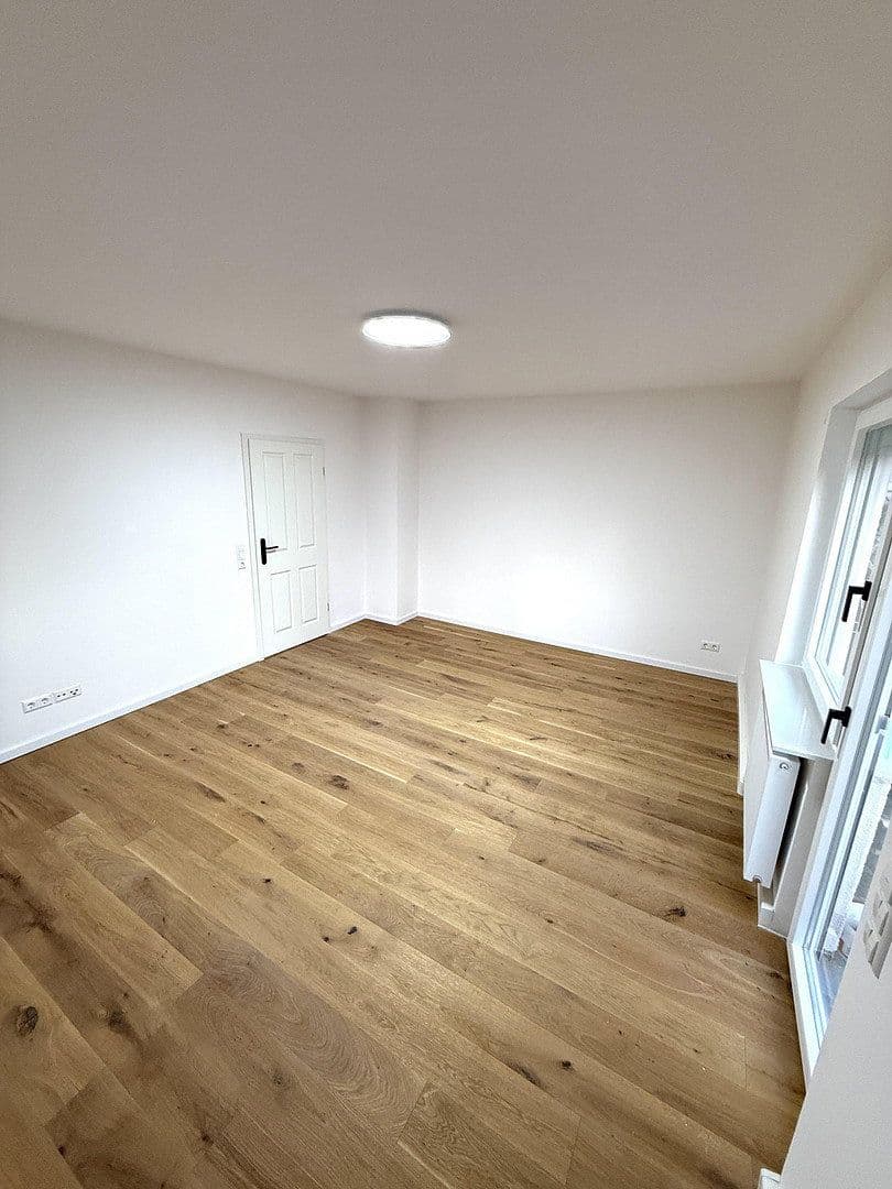 Predaj bytu 3-izbový 70 m², Kornwestheim, Bádensko-Wurttembersko Predaj bytu 3-izbový 70 m², Kornwestheim, Bádensko-Wurttembersko