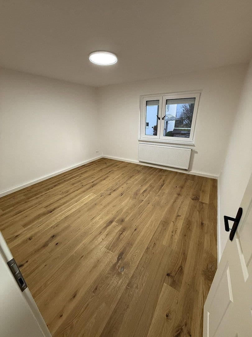 Predaj bytu 3-izbový 70 m², Kornwestheim, Bádensko-Wurttembersko Predaj bytu 3-izbový 70 m², Kornwestheim, Bádensko-Wurttembersko