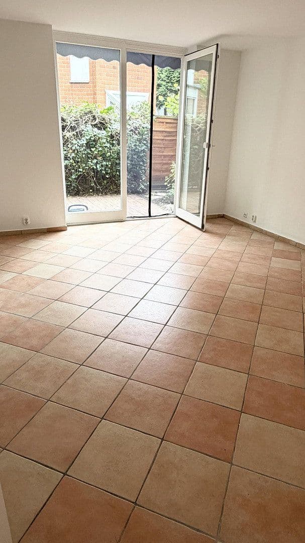 Predaj bytu 3-izbový 75 m², Ritterfelddamm 114b, Berlin, Berlín Predaj bytu 3-izbový 75 m², Ritterfelddamm 114b, Berlin, Berlín