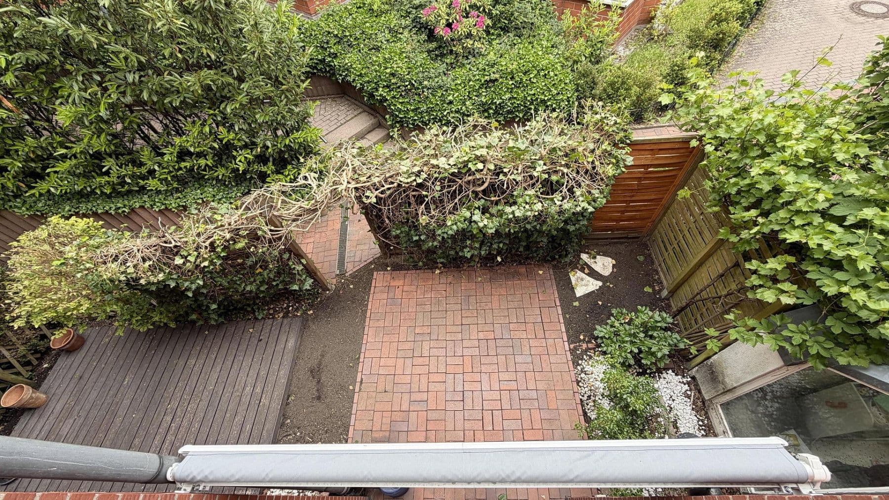 Predaj bytu 3-izbový 75 m², Ritterfelddamm 114b, Berlin, Berlín Predaj bytu 3-izbový 75 m², Ritterfelddamm 114b, Berlin, Berlín