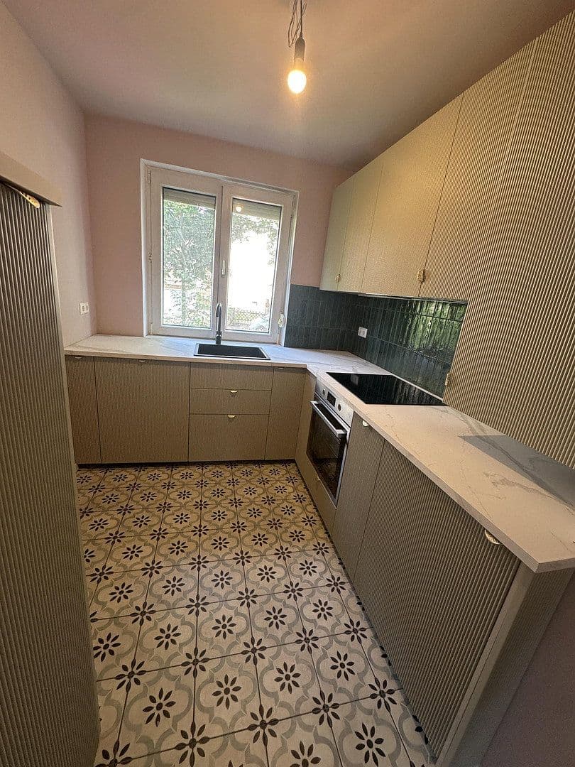 Prenájom bytu 2-izbový 51 m², Heilbronn, Bádensko-Wurttembersko Prenájom bytu 2-izbový 51 m², Heilbronn, Bádensko-Wurttembersko