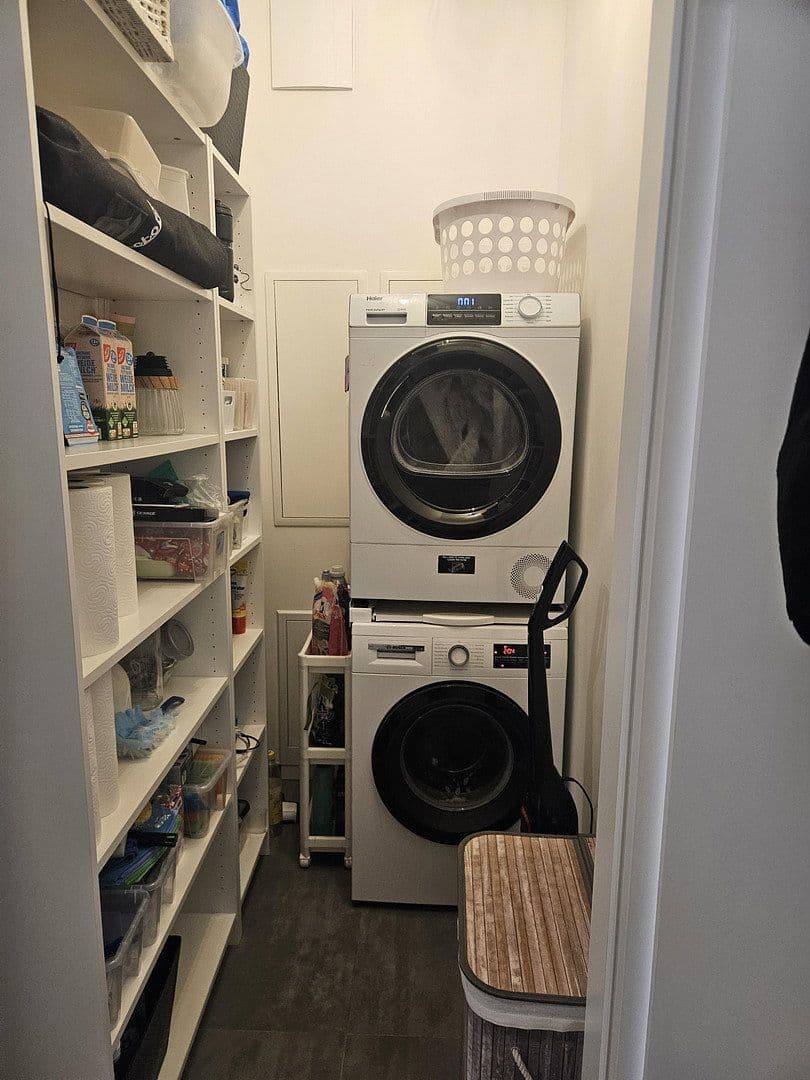 Predaj bytu 3-izbový 85 m², Berlin, Berlín Predaj bytu 3-izbový 85 m², Berlin, Berlín