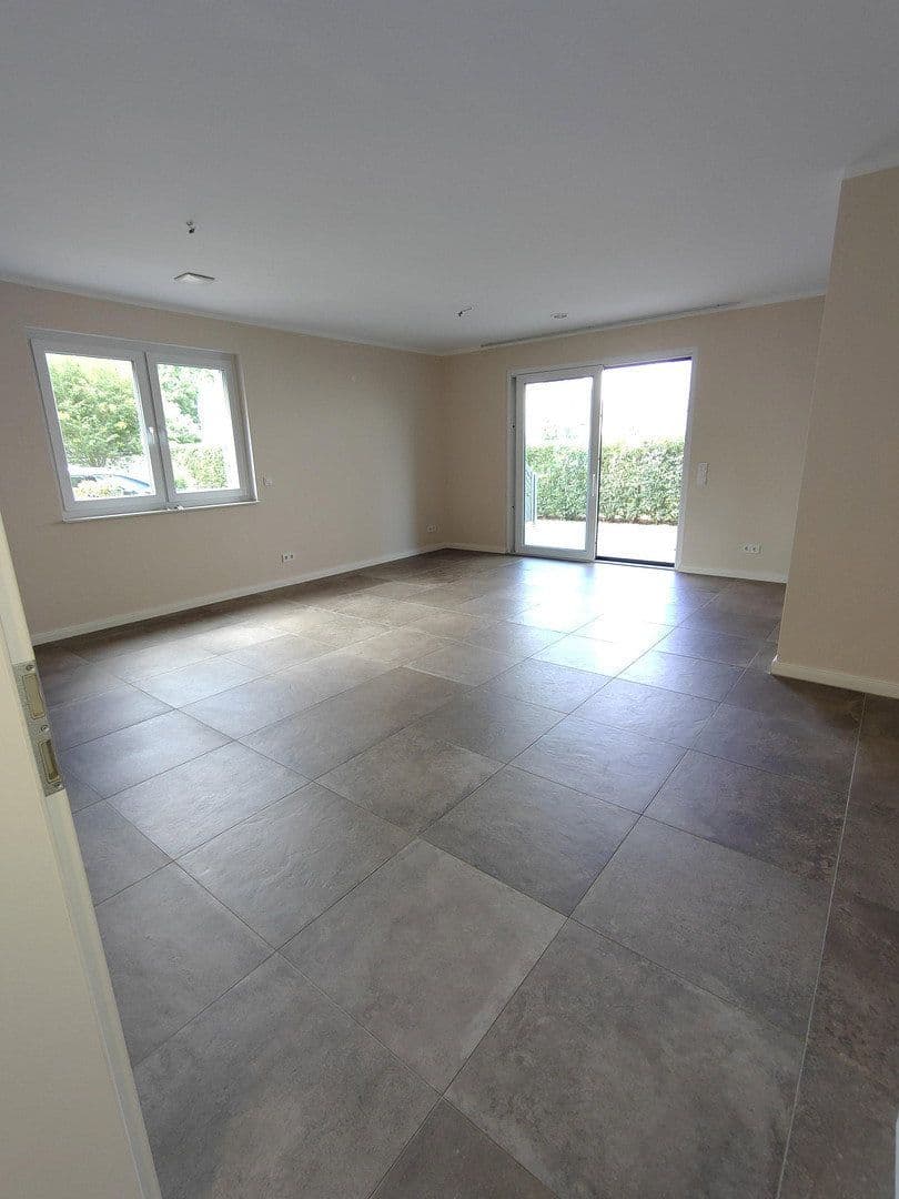 Prenájom bytu 3-izbový 112 m², Wolfenbüttel, Dolné Sasko Prenájom bytu 3-izbový 112 m², Wolfenbüttel, Dolné Sasko