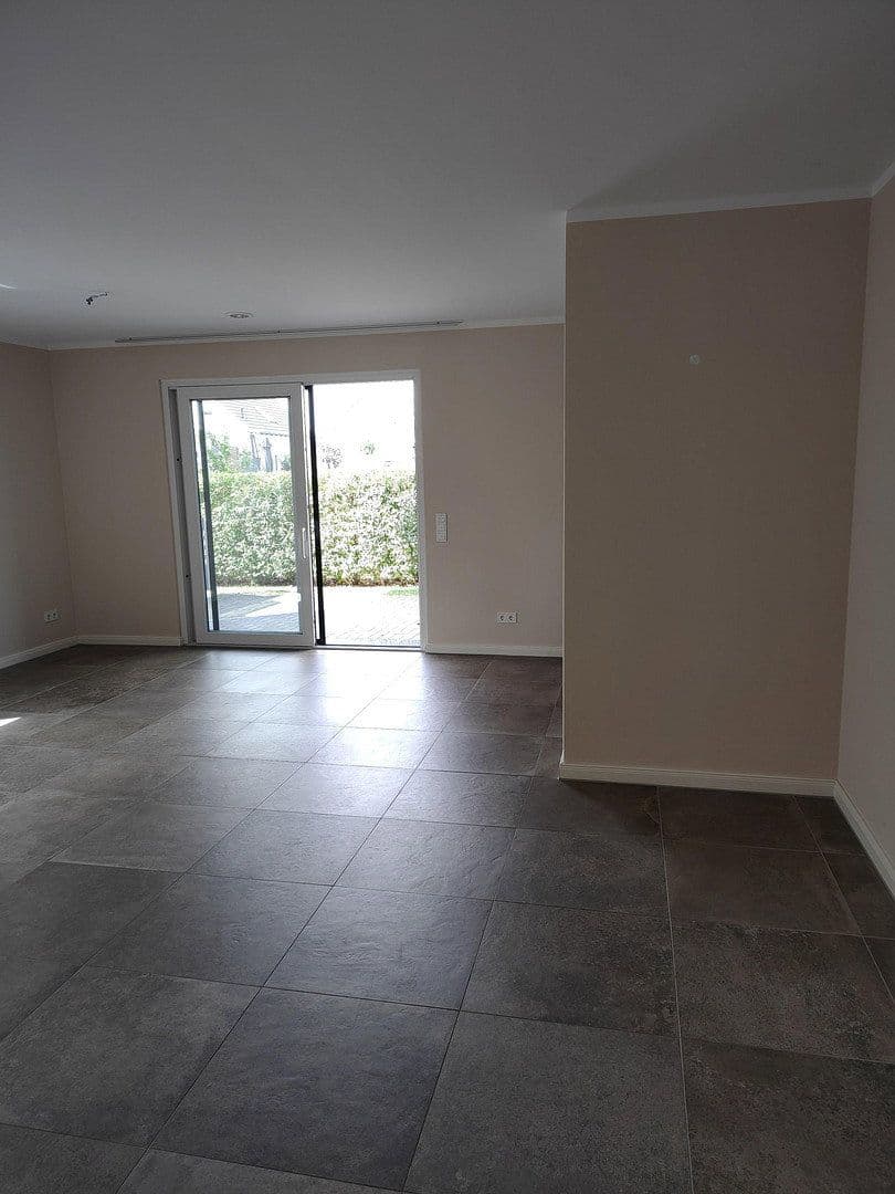 Prenájom bytu 3-izbový 112 m², Wolfenbüttel, Dolné Sasko Prenájom bytu 3-izbový 112 m², Wolfenbüttel, Dolné Sasko