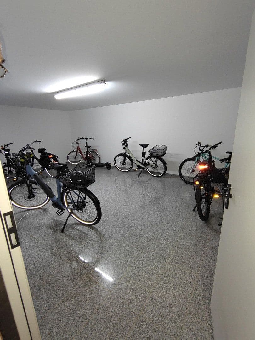 Prenájom bytu 3-izbový 112 m², Wolfenbüttel, Dolné Sasko Prenájom bytu 3-izbový 112 m², Wolfenbüttel, Dolné Sasko