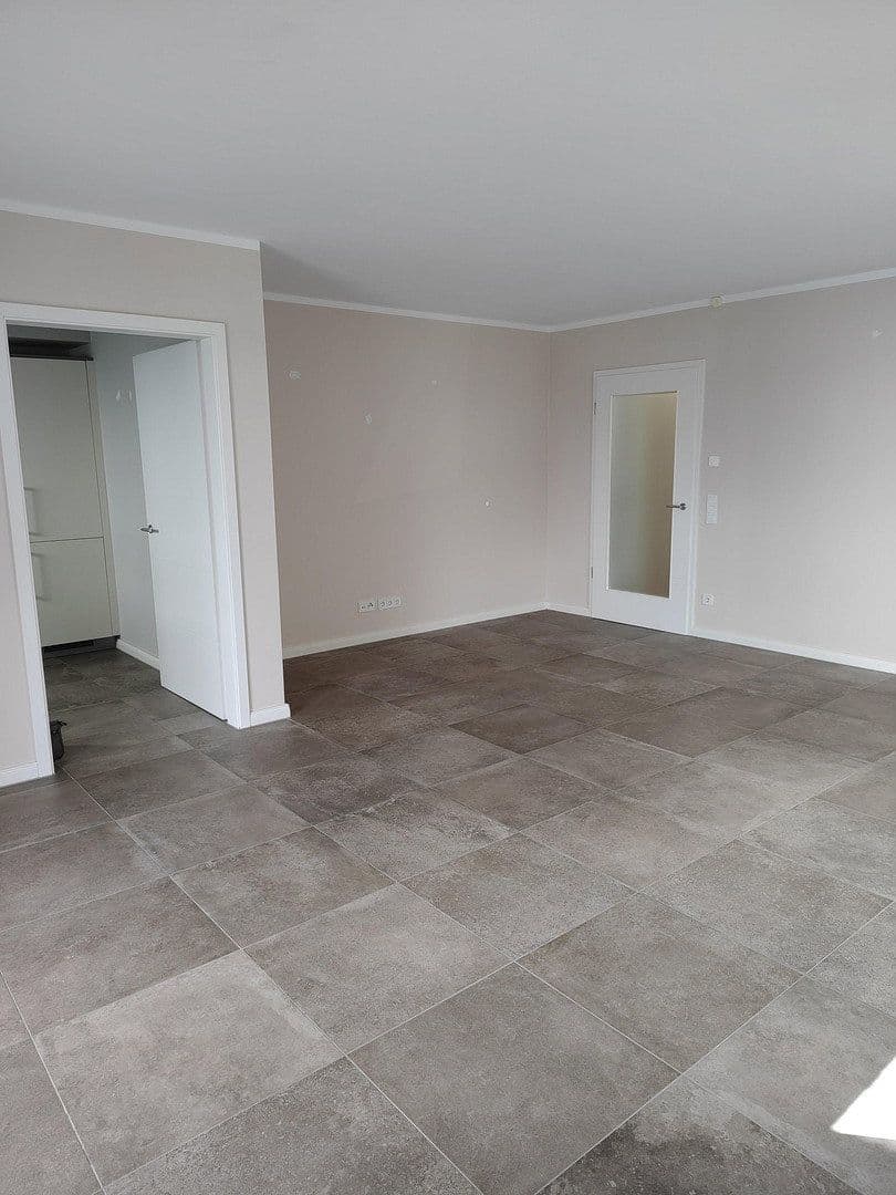 Prenájom bytu 3-izbový 112 m², Wolfenbüttel, Dolné Sasko Prenájom bytu 3-izbový 112 m², Wolfenbüttel, Dolné Sasko