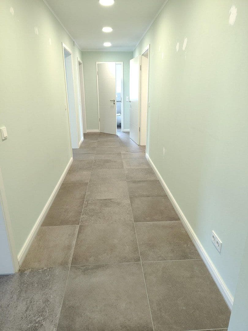Prenájom bytu 3-izbový 112 m², Wolfenbüttel, Dolné Sasko Prenájom bytu 3-izbový 112 m², Wolfenbüttel, Dolné Sasko