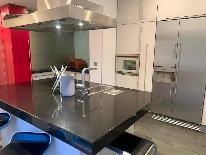 Predaj domu 200 m², pozemok 1.600 m², Balduinstein, Porýnie-Falcko Predaj domu 200 m², pozemok 1.600 m², Balduinstein, Porýnie-Falcko